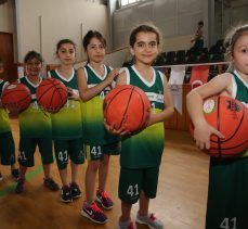 Darıca’da Yaz Spor Okulları Devam Ediyor