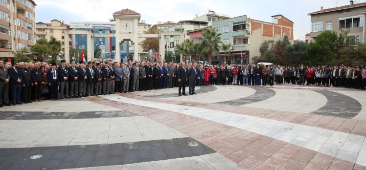 Atatürk Darıca’da Törenlerle Anıldı