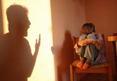 Dünyada dört çocuktan biri şiddete maruz kalıyor