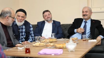 Başkan Büyükgöz, Gebze’nin çınarlarını iftarda ağırladı. 11 ayın sultanı mübarek