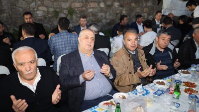 Gebzeliler Sosyal Yardımlaşma ve Dayanışma Derneği’nin geleneksel iftar yemeği, Başkan