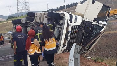Gebze'nin Balçık Mahallesi taraflarında Kuzey Marmara Otoyolu’nda bugün akşam saatlerinde