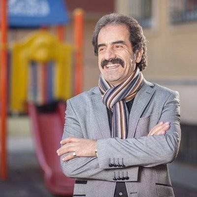 Haluk ÖZTEKİN yazar fotoğrafı