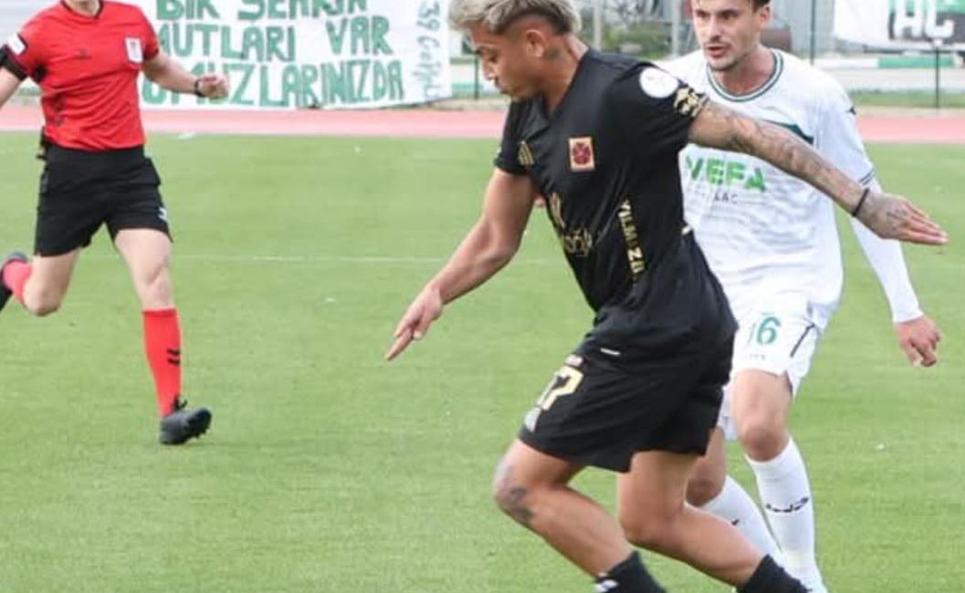 Üst üste ikinci beraberlik geldi;
GEBZESPOR LİDERLİĞİ KAPTIRDI!