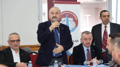 Gebze Trabzonlular Derneği, Kocaeli protokolünü dernek lokalinde düzenlenen kahvaltı programında