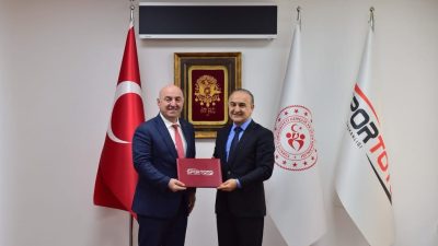 Darıca Belediye Başkanı Muzaffer Bıyık’ın gençlere ve spora verdiği önem,