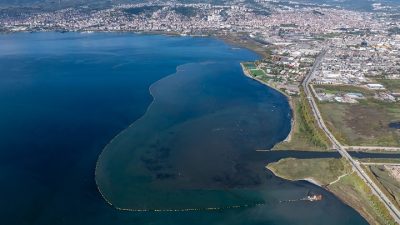 Kocaeli Büyükşehir Belediyesi’nin Avrupa’da örnek gösterilen İzmit Körfezi Dip Çamuru