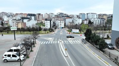 Geçmiş dönemlerde Çayırova ilçesinde önemli üstyapı yatırımlarına imza atan Kocaeli