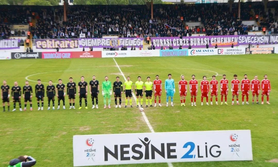 Nesine 2. Lig Kırmızı Grup’ta mücadele eden Gebzespor, uzatma dakikalarında