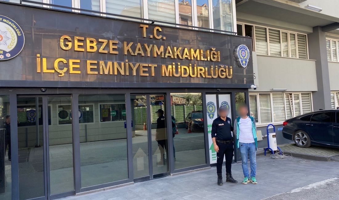 Polisin  Gebze'de düzenlediği operasyonda, uyuşturucu madde ticareti suçundan 12 yıl