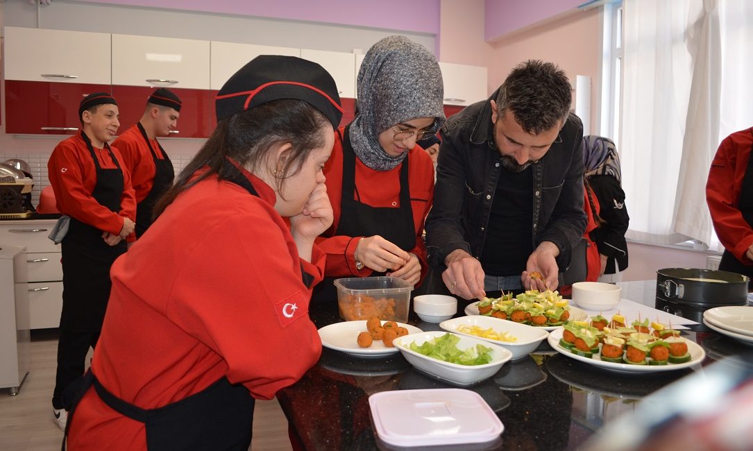 Gebze’de  eğitim öğretim hizmeti veren Gebze Özel  Eğitim Mesleki  Meslek 
