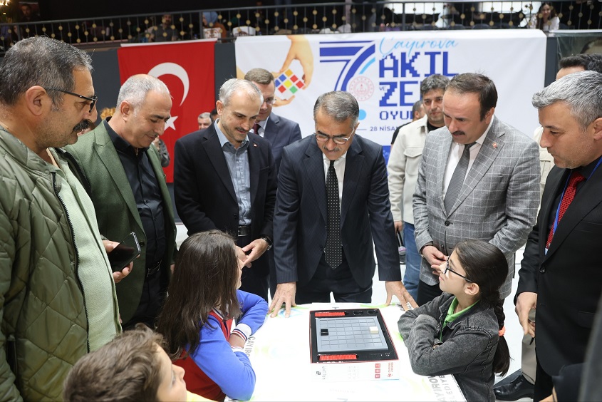 Çayırova Belediyesi ve Çayırova İlçe Milli Eğitim Müdürlüğü tarafından düzenlenen