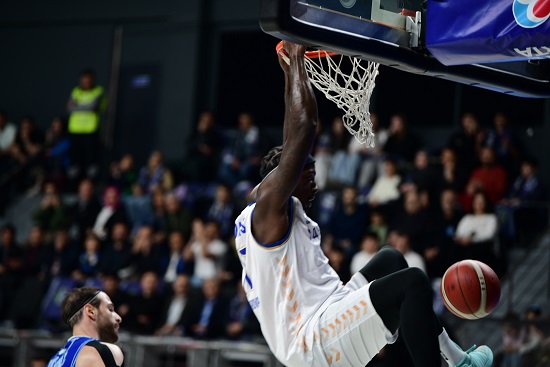 Çayırova Belediyesi, Türkiye Basketbol Ligi’nin 31. Hafta karşılaşmasında sahasında ağırladığı