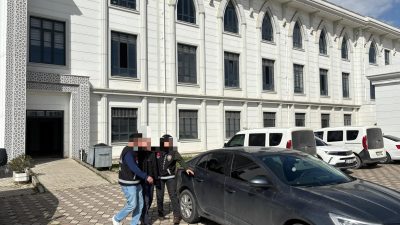 Darıca'nın Nenehatun Mahallesi'nde dün sabah bir  TIR şoförünün silahla