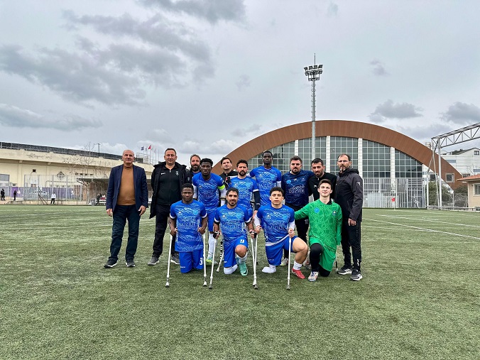 Ampute Futbol Süper Ligi 19. hafta mücadelesinde Gebze Belediyesi Ampute