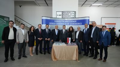 Çayırova’da düzenlenen “Kariyer ve İstihdam Fuarı (Mesleki Eğitim Tanıtım Günleri)”