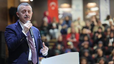 Kocaeli Büyükşehir Belediye Başkanı Tahir Büyükakın, KO-MEK Darıca Yıl Sonu