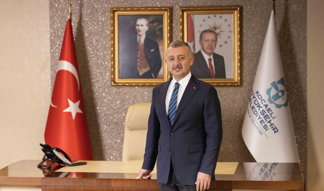 Kocaeli Büyükşehir Belediye Başkanı Tahir Büyükakın, Basketbol Süper Ligi’ne yükselen