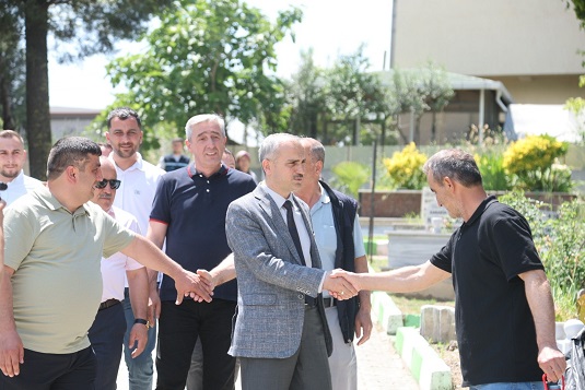 Çayırova Belediye Başkanı Bünyamin Çiftçi, Kurban Bayramı arifesinde, vefat eden