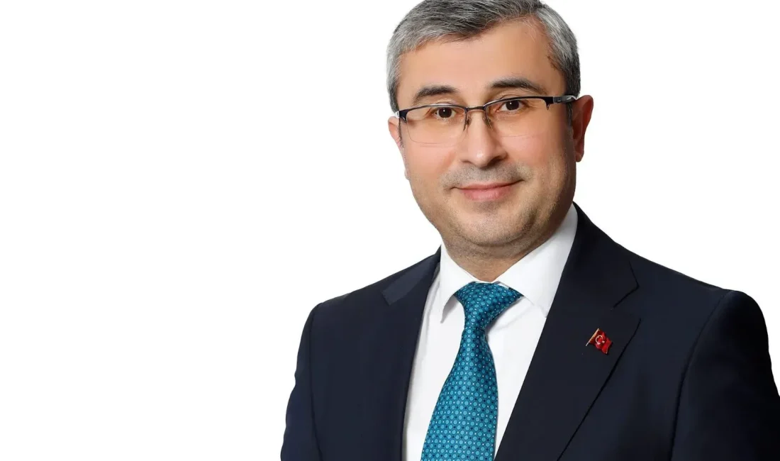 Gebze Belediyesi Başkan Yardımcısı Ahmet Hüseyinçelebi, görevinden istifa ettiğini duyurdu