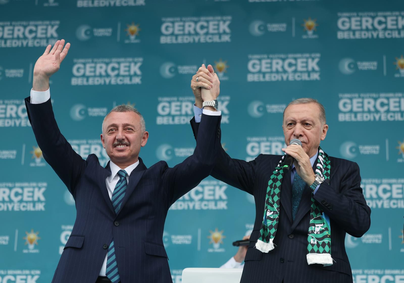 Cumhurbaşkanı Erdoğan’ın “Gençliğin Başkenti” ilan ettiği Kocaeli, Türk Dünyası Gençlik