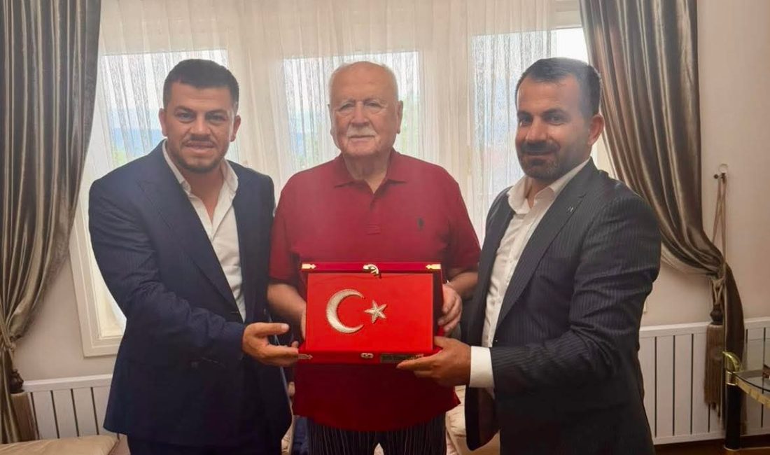 ATIKSAN Yönetim Kurulu Üyesi Bülent Tüyyüz, LC Waikiki'nin sahibi Şefik