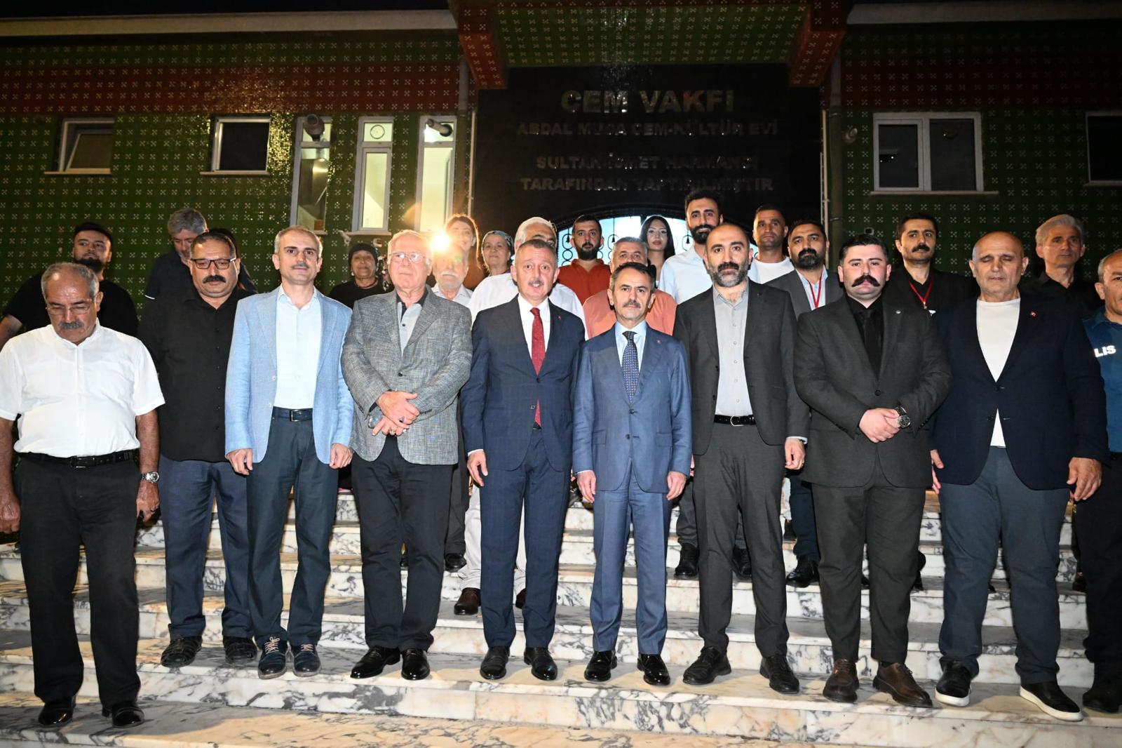 Kocaeli Valisi  İlhami  Aktaş ve Koca Başkan Büyükakın,