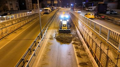 Kocaeli Büyükşehir Belediyesi, kent genelinde ulaşım güvenliği ve sürüş konforunu