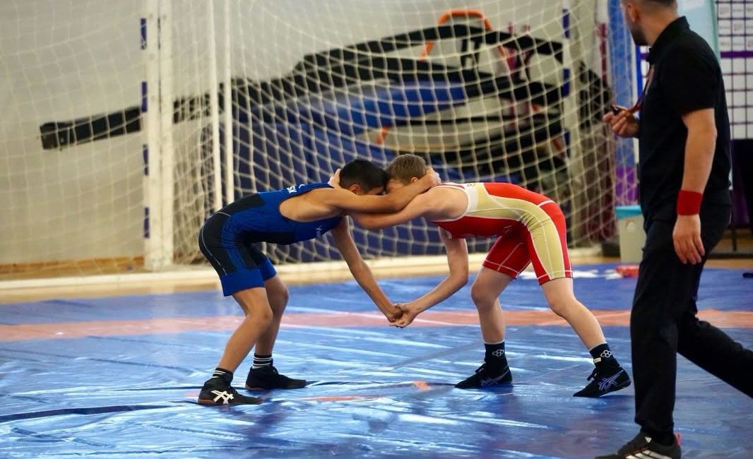 Darıca Belediyesi ile Gençlik Spor Müdürlüğü ve Güreş Federasyonu işbirliğiyle
