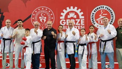 Hafta sonu Gebze'de düzenlenen uluslararası karate organizasyonunda aralarında Kocaeli Gebze