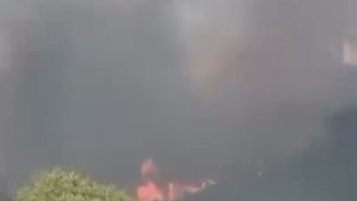 Dilovası’nda  bugün öğleden sonra otluk alanda çıkan yangın evlere sıçramasına