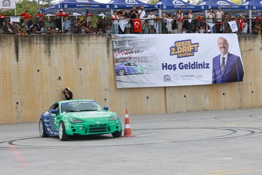 Gebze Belediyesi tarafından bu yıl ikincisi düzenlenen Gebze Drift Festivali,