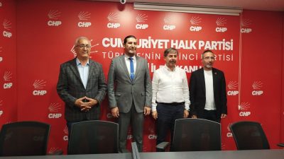 CHP Kocaeli İl Başkanlığı binasında gerçekleştirilen toplantıda, il yönetiminde görev
