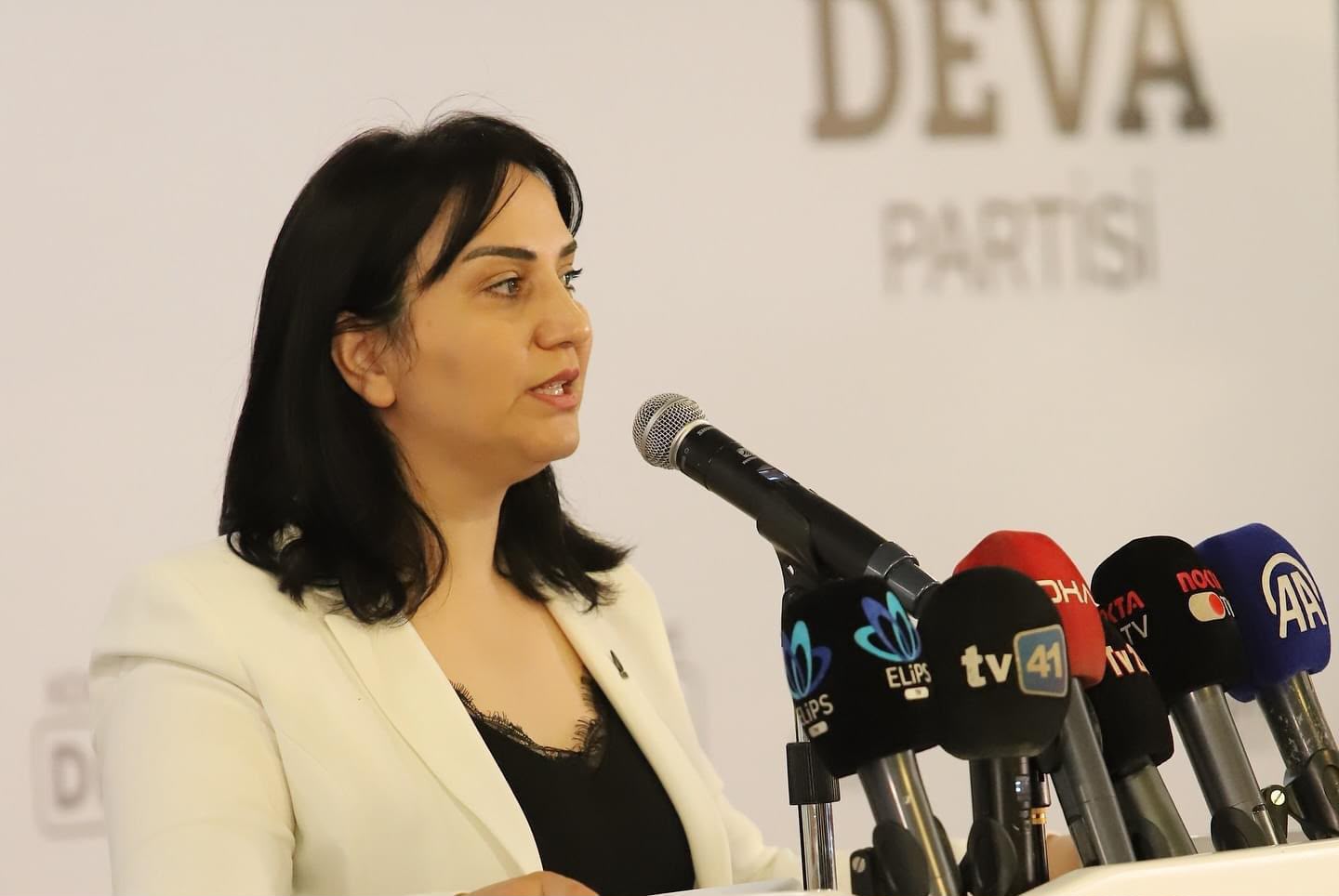DEVA Partili Zeynep Sudan, emeklinin bir aylık bütçesini hesapladı: 27