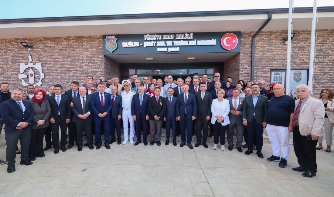 Kocaeli Büyükşehir Belediyesi’nin Gebze Millet Bahçesi içinde inşa ettiği Gebze