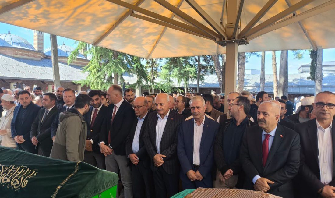 Gebze İlçe Sağlık Müdürü Dr. İlhan Kadıoğlu’nun dün vefat eden