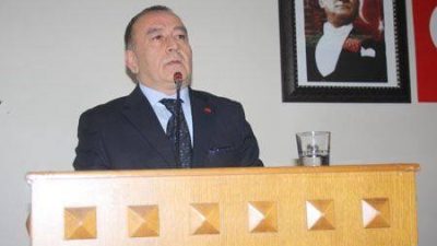 Siyasetin farklı kademelerinde uzun yıllara dayanan deneyimiyle tanınan İsmet Kara,