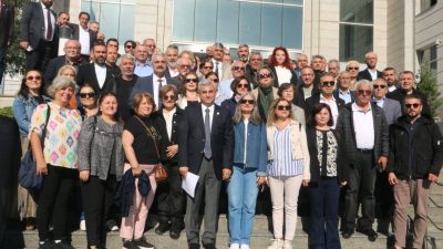 Yeni Parti Gebze İlçe Başkanı seçilen Cüneyt Akın, mazbatasını Gebze