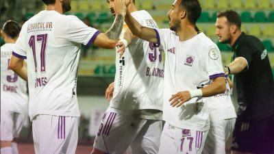Gebzespor, deplasmanda karşılaştığı Şanlıurfaspor ile 1-1 berabere kalarak zorlu deplasmandan